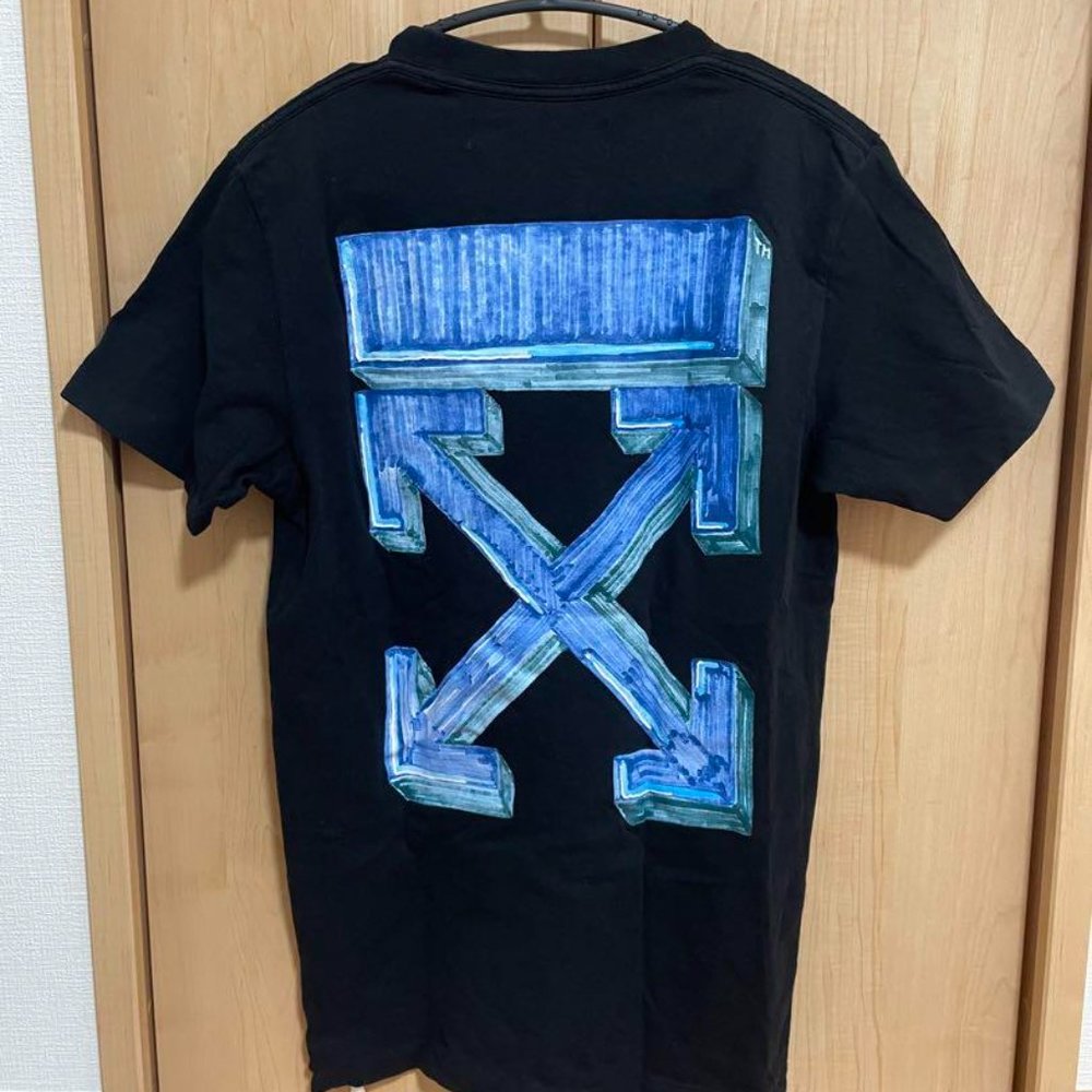 Off-White T-Shirt - Picture 3 of 7